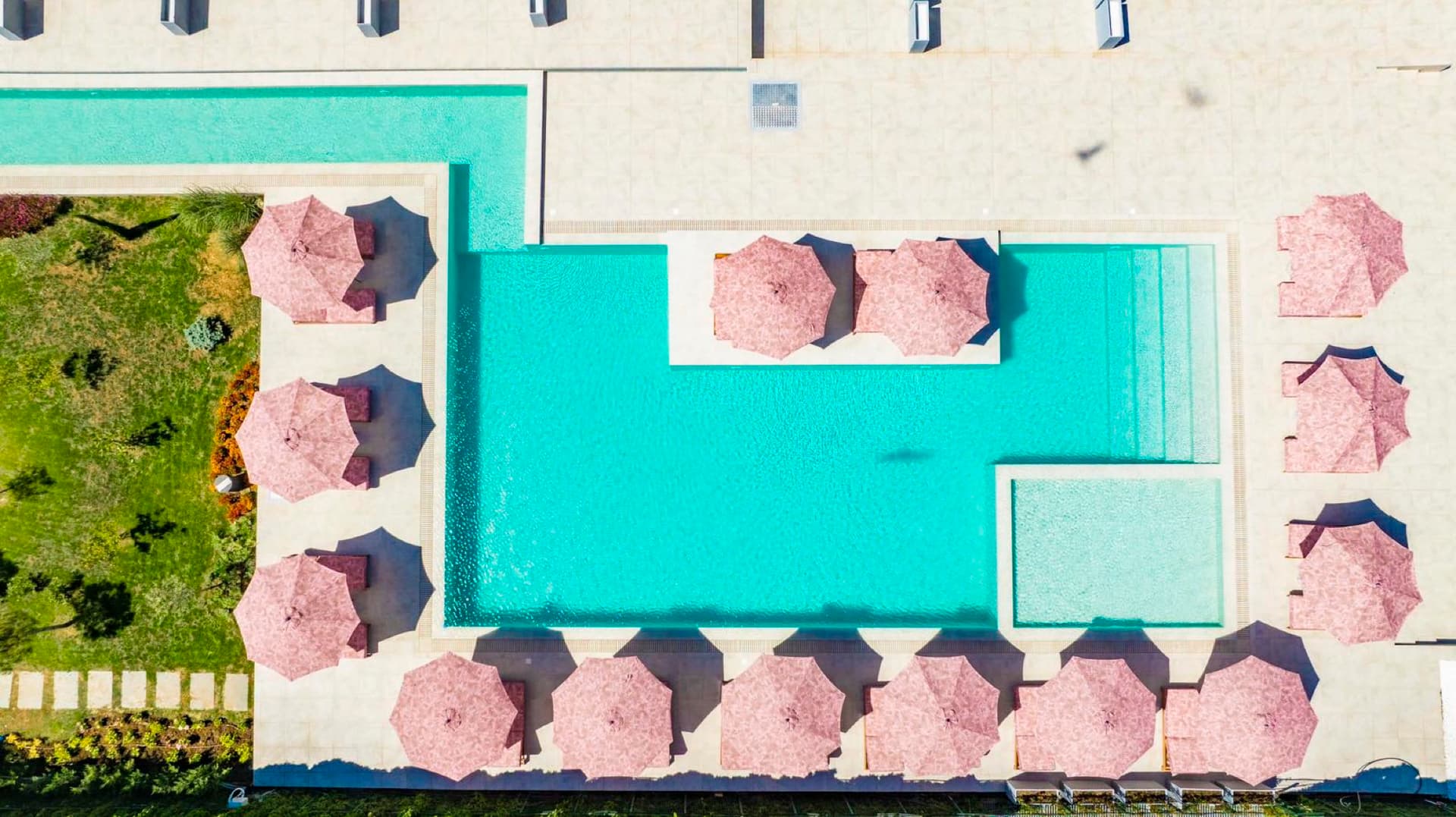 J'Adore Deluxe Studios — Sunny Beach Bulgaria